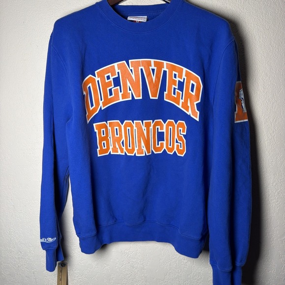 Mitchell & Ness Other - Mitchell Ness Retro Denver Broncos Crewneck Sweatshirt Blue Vintage Style Mens M